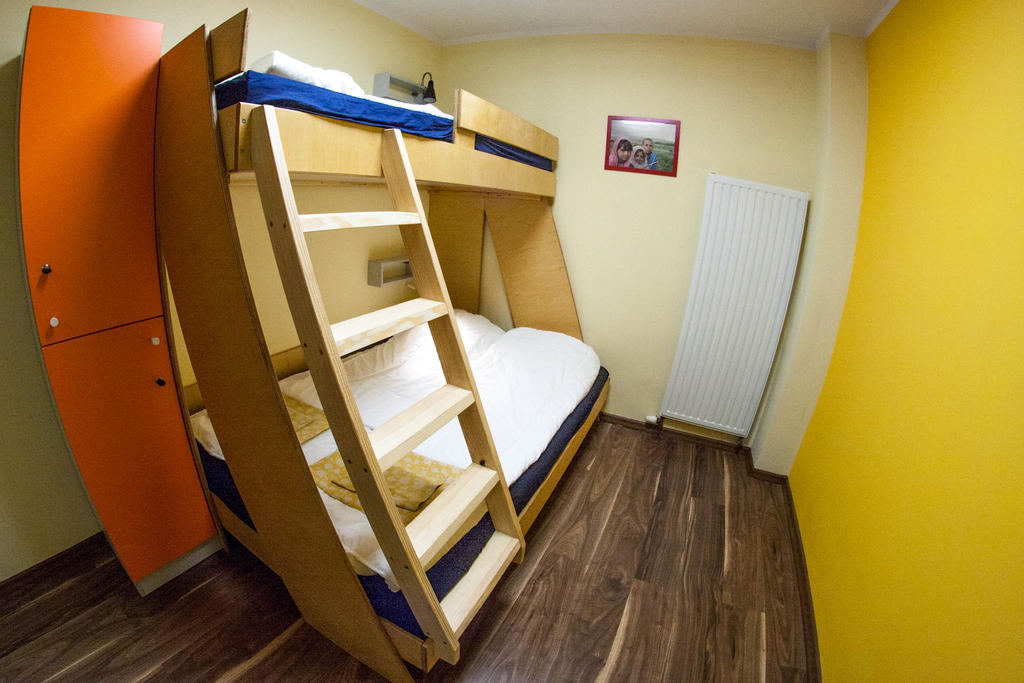 Hostel Cycle On Gdansk Exterior photo